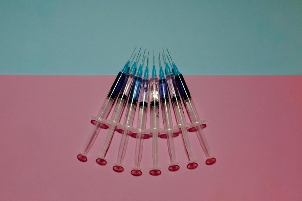 Découvrez comment la thérapie vibratoire améliore la qualité de vie des patients atteints de la maladie de parkinson